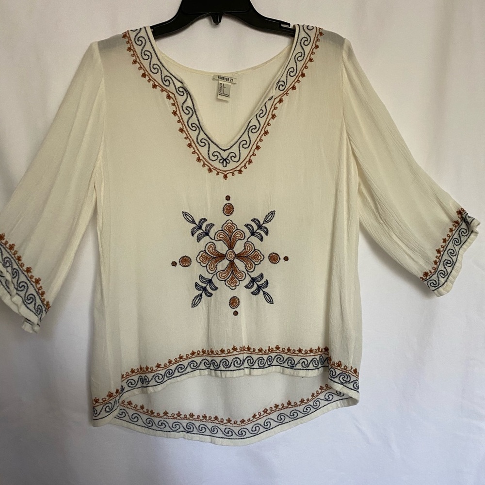 Forever 21 Beige Mid-sleeve Blouse size S